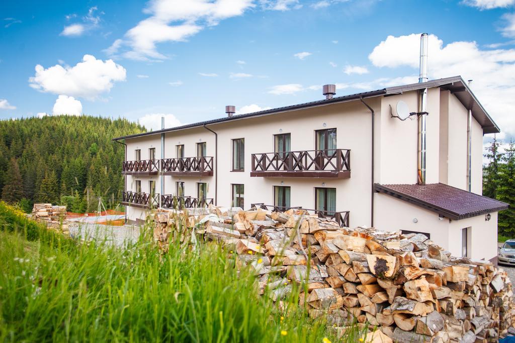 Skilandhouse Iablunîțea Exterior foto
